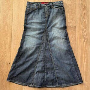 Guess Women's Blue and Navy Skirt